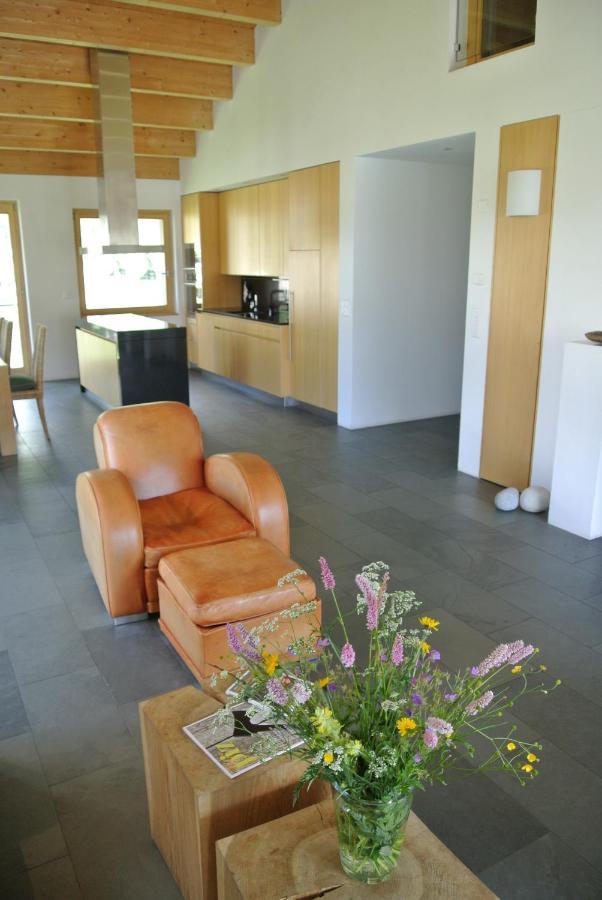 Chesa La Montanella - Ferienwohnung, Maloja Exteriör bild